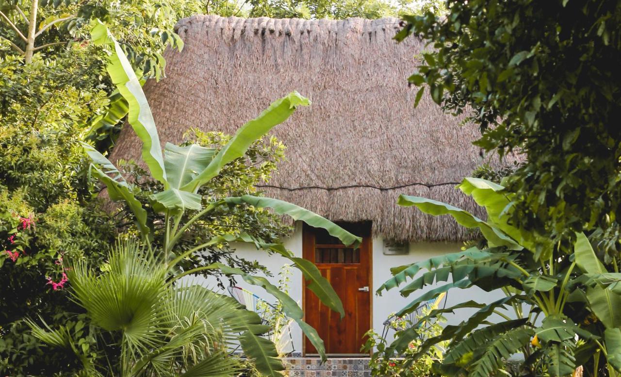 Cenote San Ignacio Villa Chocholá Buitenkant foto