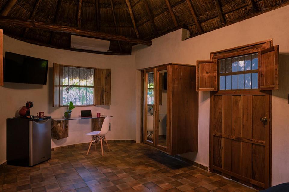 Cenote San Ignacio Villa Chocholá Buitenkant foto